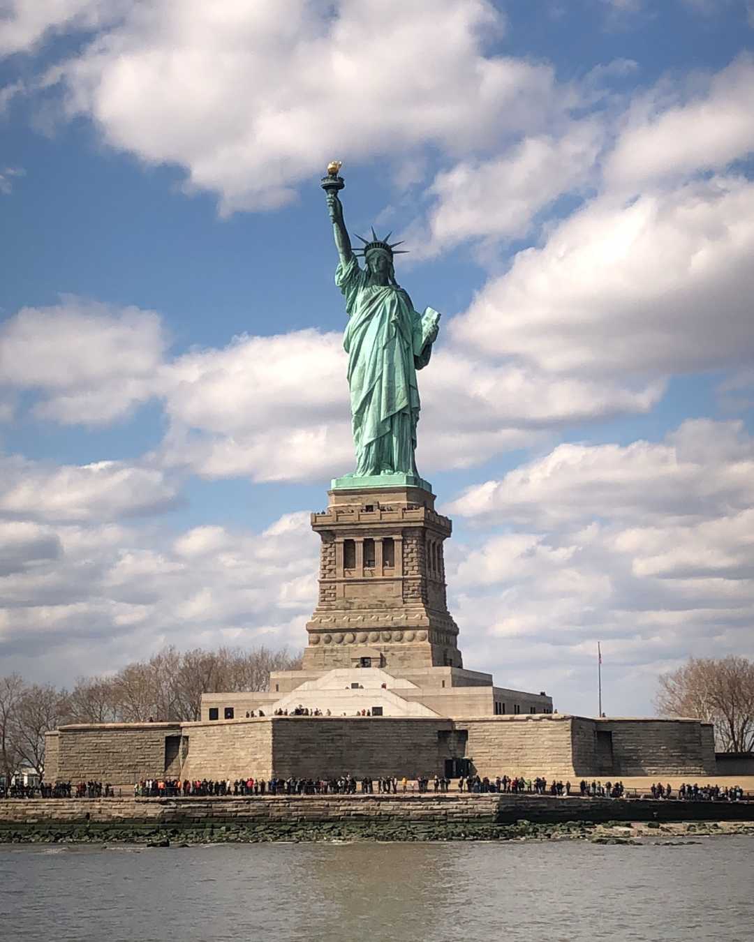 Pioneering LED Lash Extensions in New York